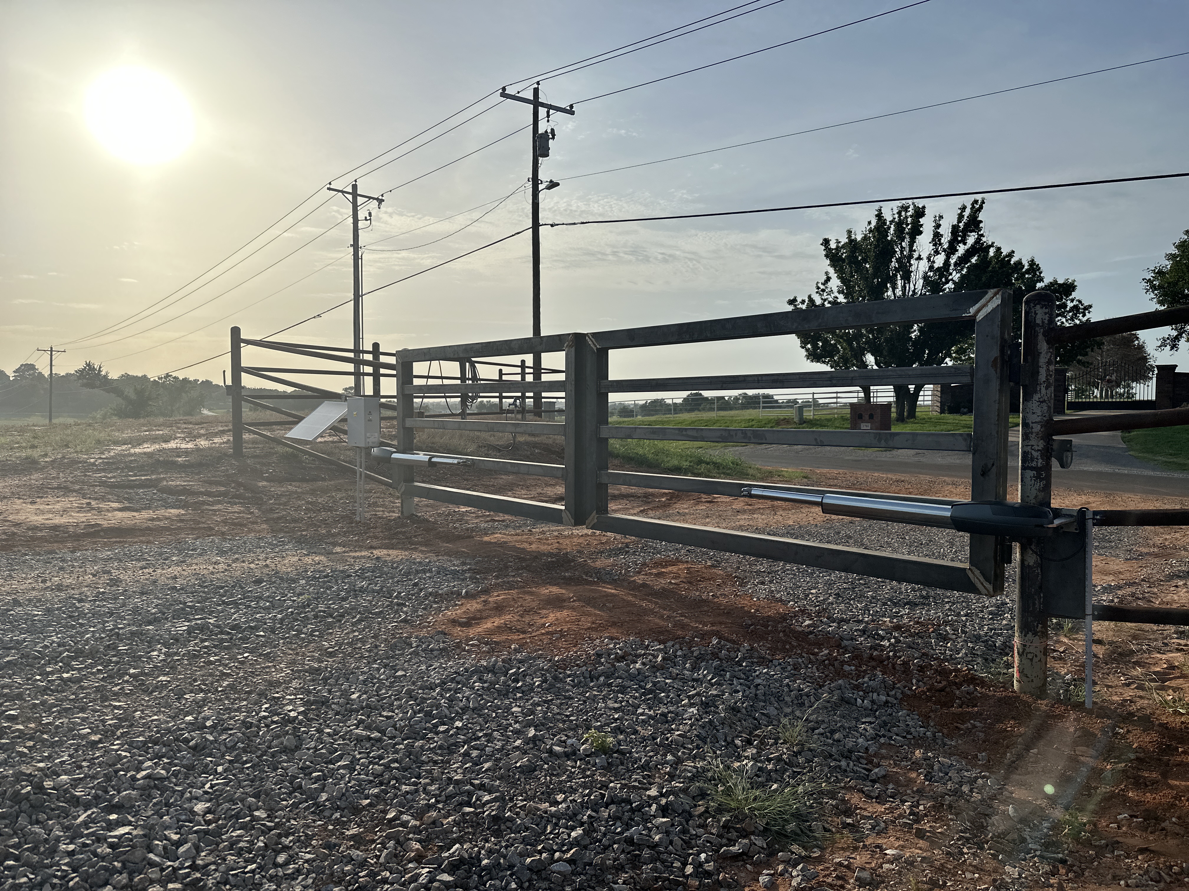 Solar Dual Gate Operators