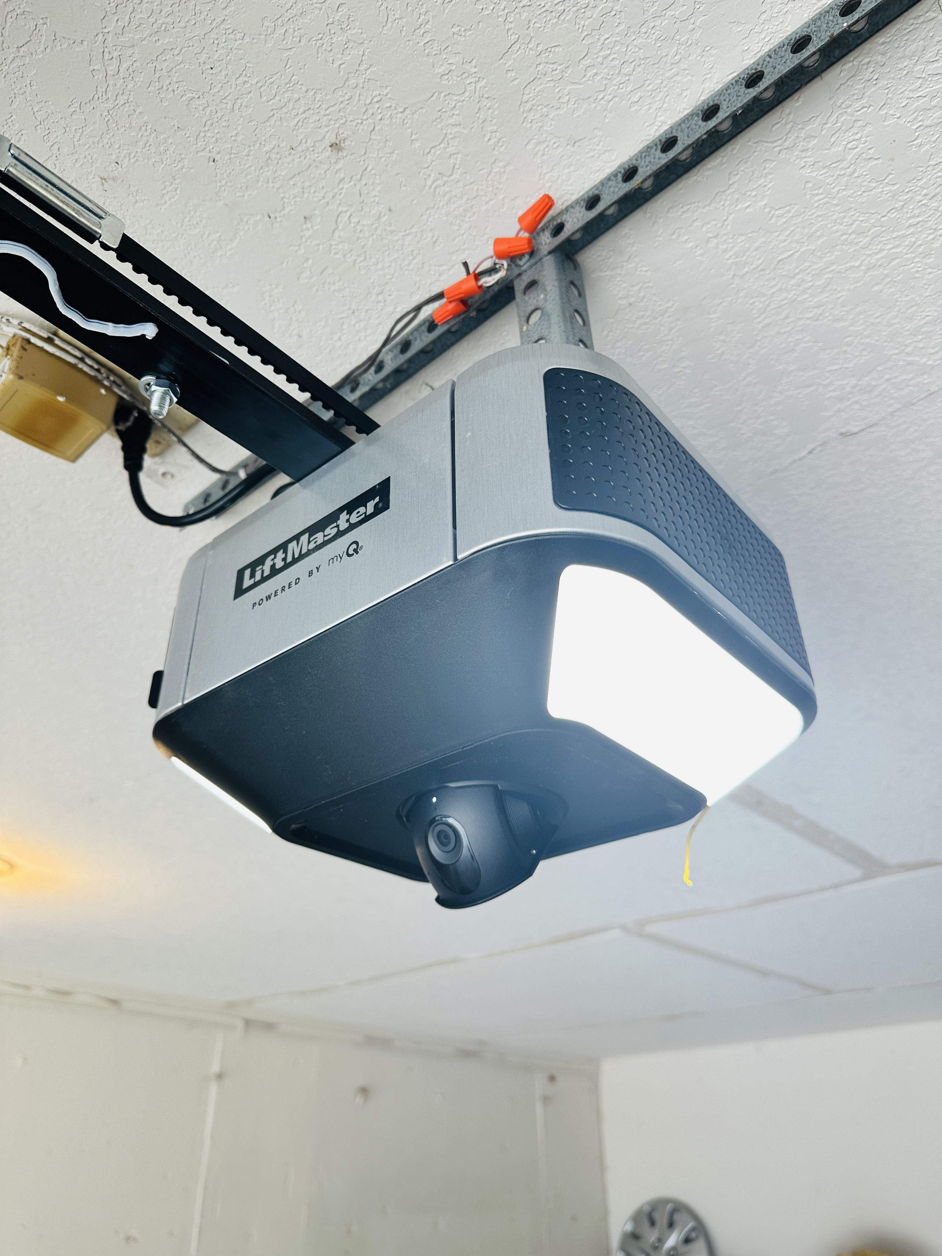 Discover the Advantages of Smart Garage Door Openers Like myQ